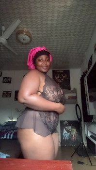 Velká kráska a sexy spodní prádlo