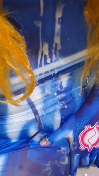 Completo E Sem Censura: Fofa Trans Girl Bebe Enorme Carga De Porra Do BBC Dildo No Halloween (shemale Gokkun)