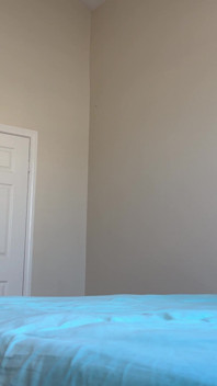 Perfektní malá princezna odskočí velkého ptáka