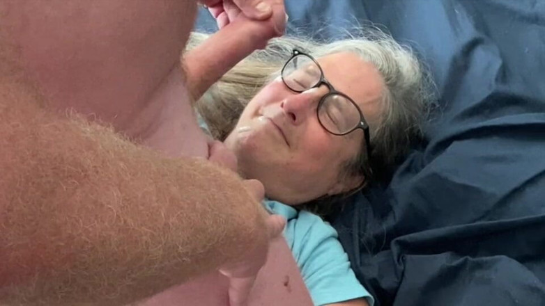 Squirting Senior: Kongkek pantat cepat pasangan matang