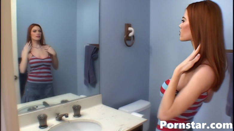 Pornstars: Sexy Starlet Roxetta wordt geneukt door twee pikken