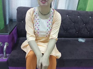 Saarabhabhi6: Hindi Couple Romance, Boyfriend Convinces Girlfriend to Have First Time...