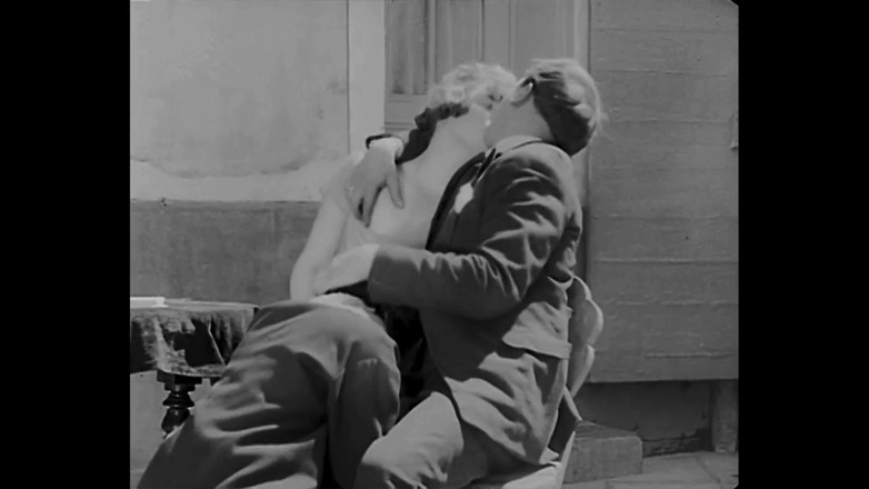Vintage Erotic Archive: Час чаю