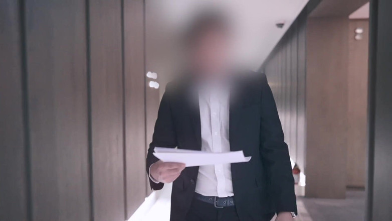 Asian Milfs n Teens: 의붓아들한테 따먹히는 중국 섹시녀