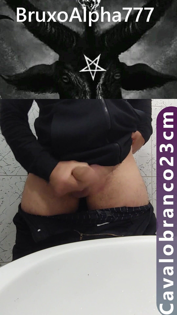 BruxoAlpha777: Plassen en klappen met een stok