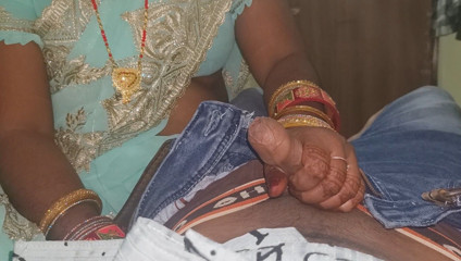 Besharam bhabiya: Karwa Chauth especial 2024 india xxx marido folla a su esposa...