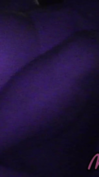 Sdílení mé děvky s cizincem v autě před všemi na parkovišti - # 2 - Misscreamy