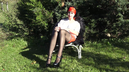 Wanilianna: Outdoor-analdildo-ficken