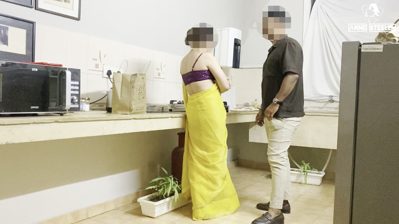 Anne Steele: Esposa caliente follada por el jefe de mi esposo - déjame...