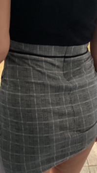 Nacht raus, nur ich in einem Minikleid an einer nacht, Oh und ein bisschen kamera, nach meinem kleid