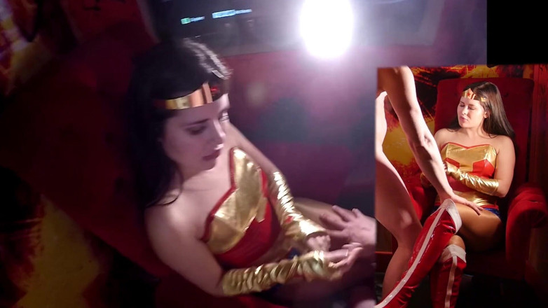 Nylon Xtreme: Cassie Fire se fute de minune cu ciorapi bronzați