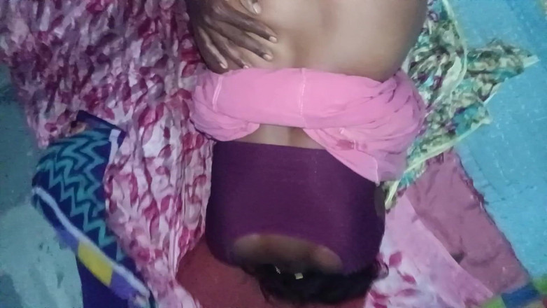 couple_Love7: Zia indiana scopata nella posizione della cowgirl fatto in casa