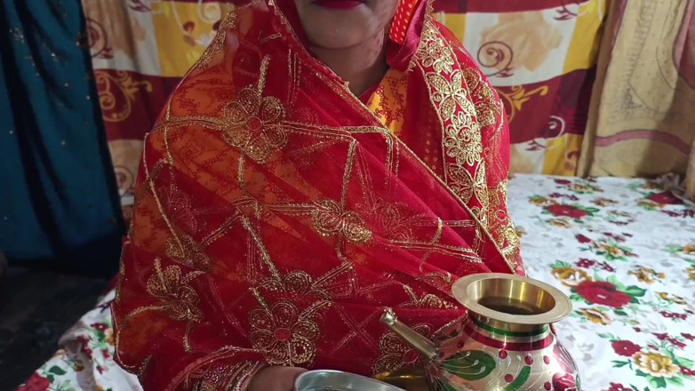 Lalita Singh: Desi Villaggio Bhabhi karwa Chauth con Devar