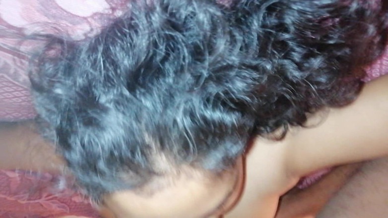 Tina Baby: Mocno lizanie jej cipki