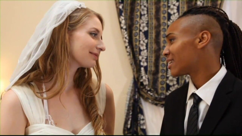 Hot Lesbians X: Contrast - Film