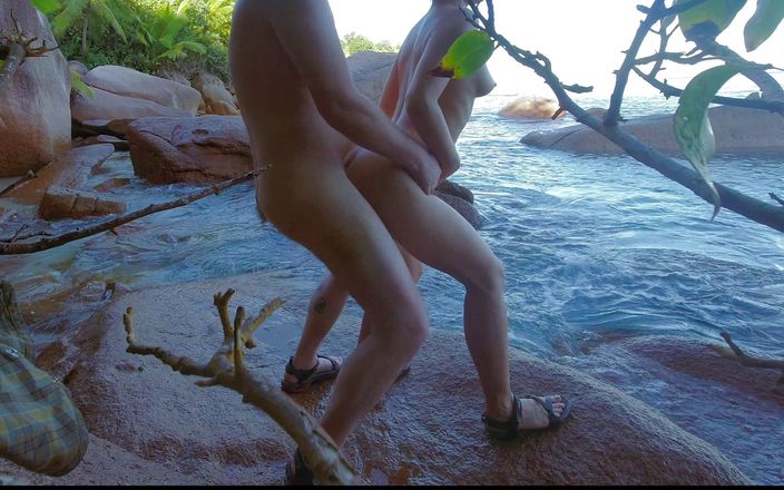 Project fun diary: Ryzykowna rajska wyspa seksu plażowego