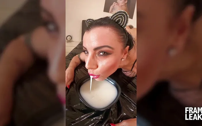 Pinko Club: Catwoman Amandha Fox play and anal