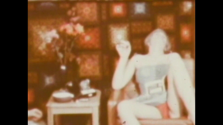 Vintage megastore: A vadia com seus pervertidos gostosos