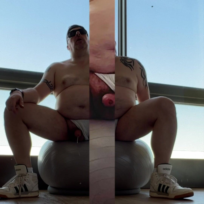 uktattooedchub74: Майже гола в спортзалі