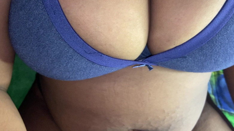 Angoori: 印度老板操德西工作女孩，热门手机拍摄，xvideos