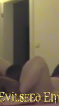 Evropská MILFka dostává zprávu a další