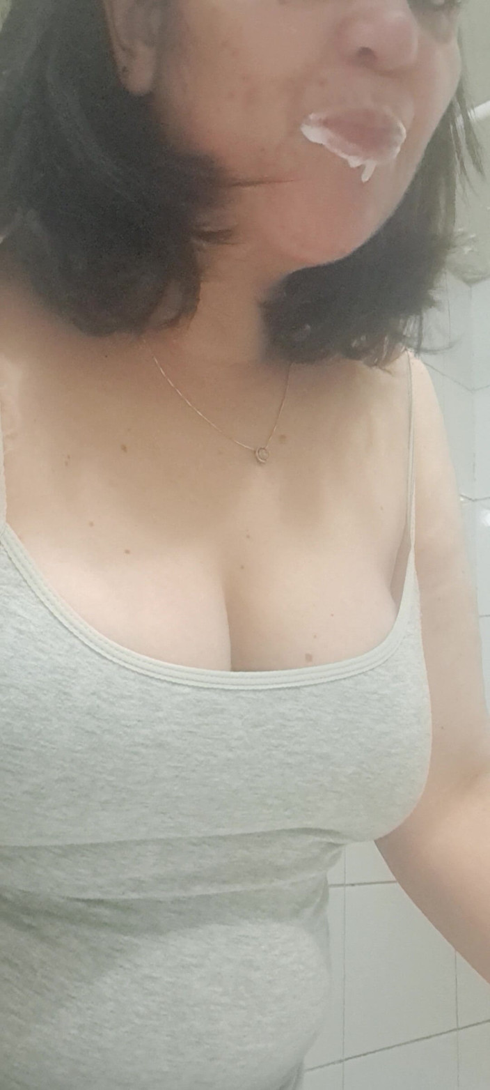 Mommy big hairy pussy: 口中的意大利面
