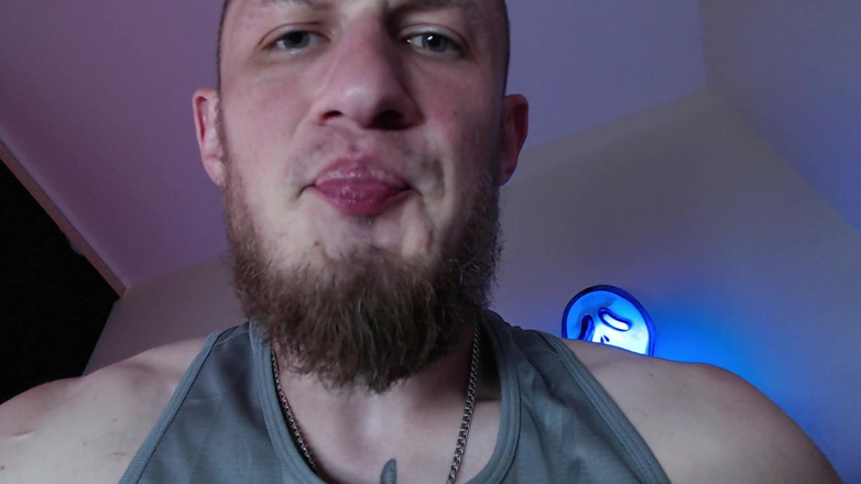 Hunky time: Dominans, Spottning Och Pubic