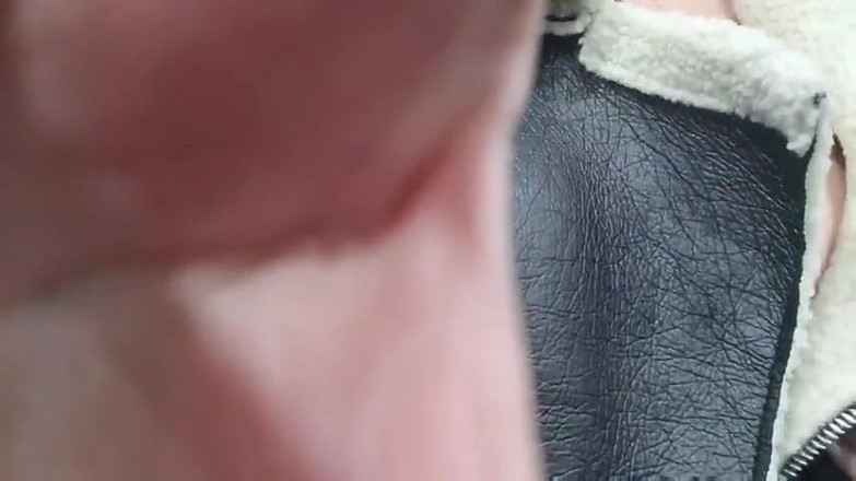 Sunny Loveli: Open big tits close