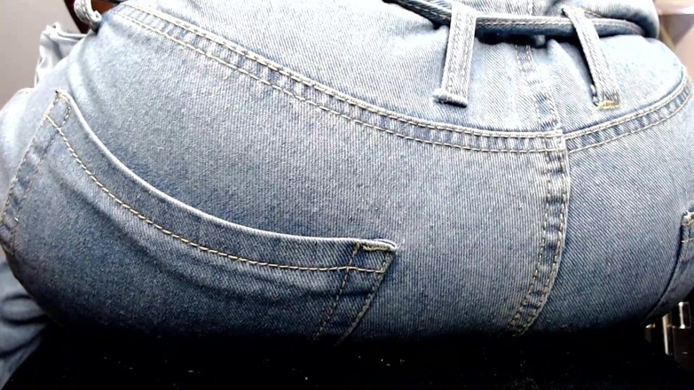 Maeling: College Teens Ruined with Giant Ass