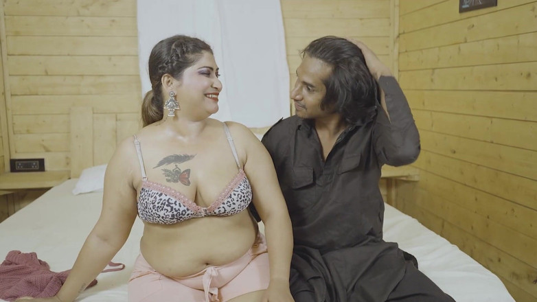 My desi wife: O fată desi Freind și băiatul Freind futute într-o cameră de hotel