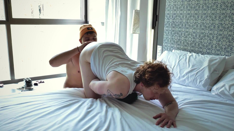 Christian Hunter: Schimb dur cu băieți patinatori îmi lasă găurile demolate - Christian Hunter și...