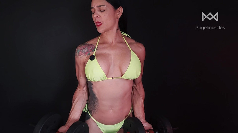 Angelmuscles: Відео від першої особи, ваш персональний робот-тренер - активовано протокол біцепса