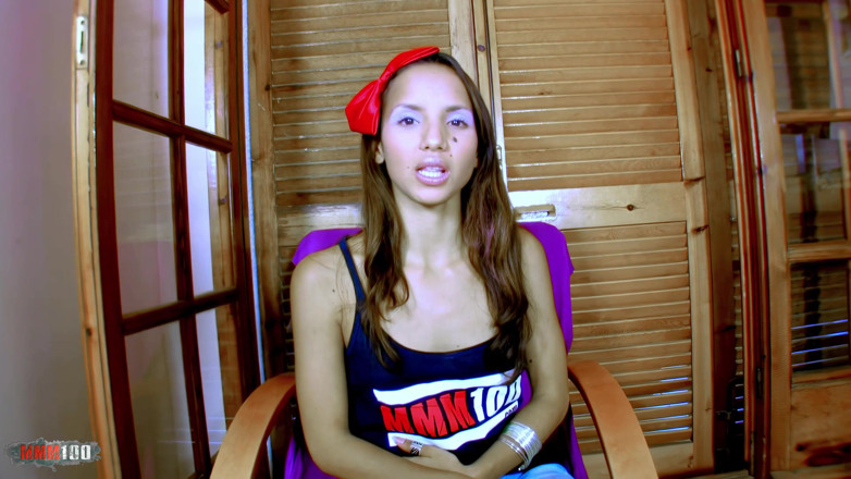 MMM100 Solo: Jade Kitti: Jade Love와 함께하는 비디오 인터뷰 섹시