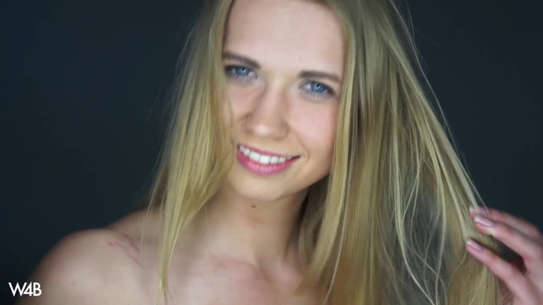 Watch4beauty: Casting Violette Pink