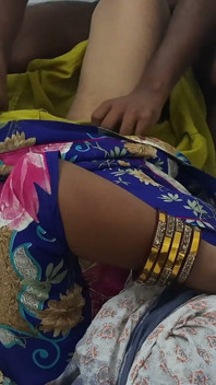 Sexo pela primeira vez em casal indiano pela primeira vez em vídeo de sexo