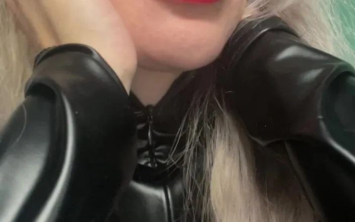 FinDom Goaldigger: Show Me Your Tongue!