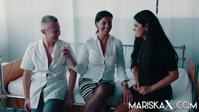 Mariska x: MARISKAX Dacada et Mariska partagent une grosse bite