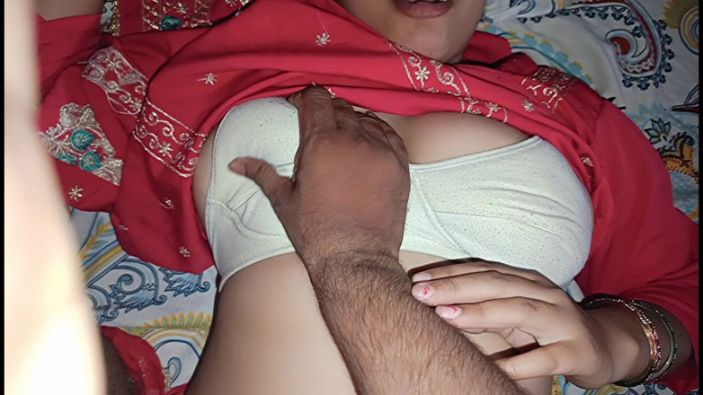 Raseed: Never You Seen Indian Bhabhi Curvy for BBC Hard Fucking...