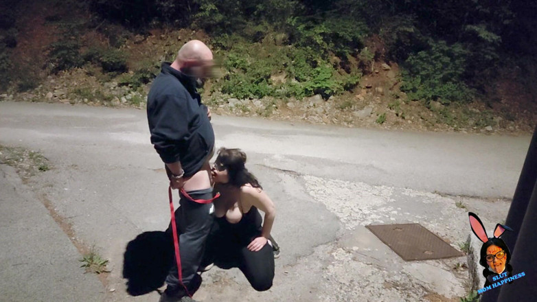 Toilet Mommy: Open mouth gag big tit brunette