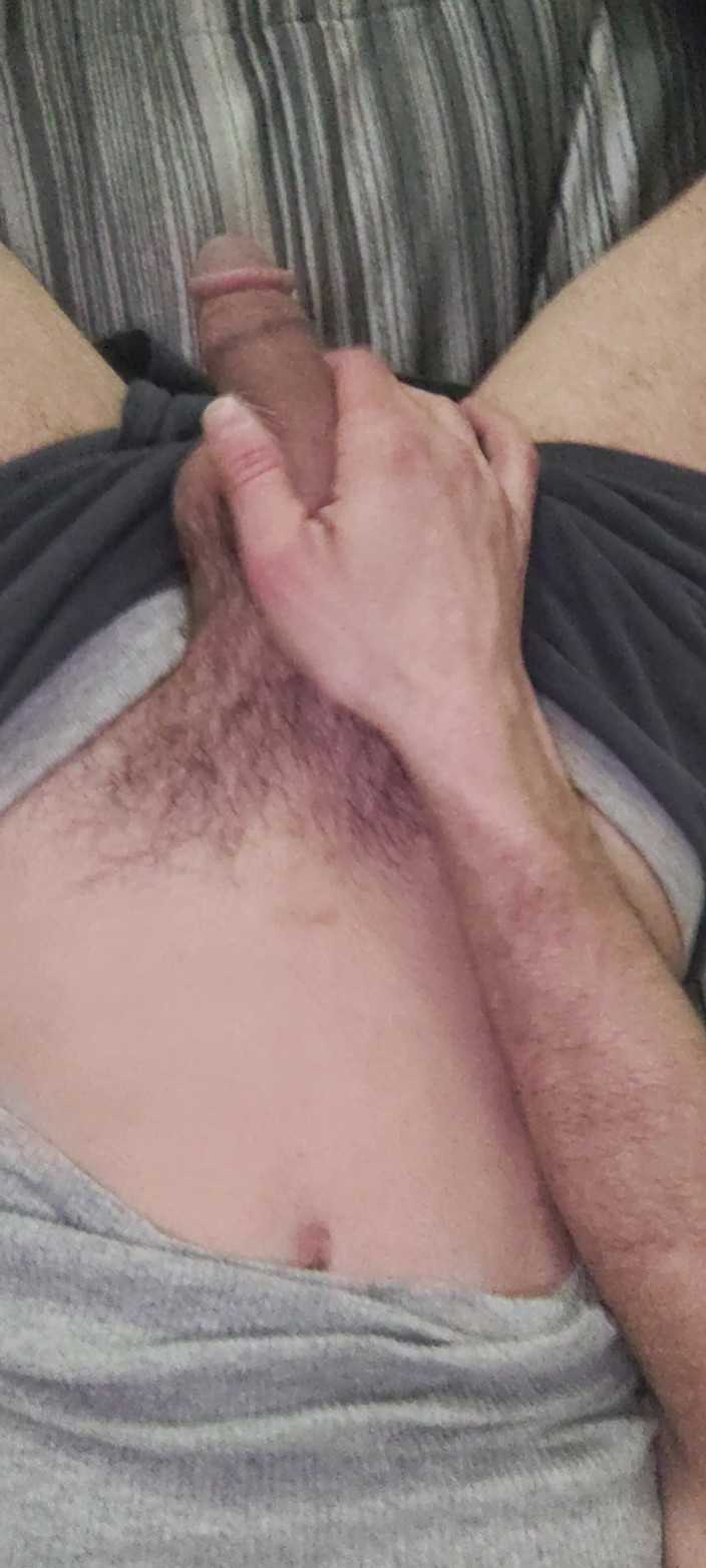 Mikey 21: Bermain dengan batang saiz biasa saya