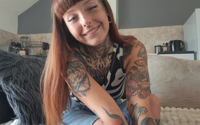 Yourfavecumslut: Britânica deusa bola rebentando cbt