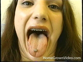 Homegrown Wives: Barely legal teen sucks her man off