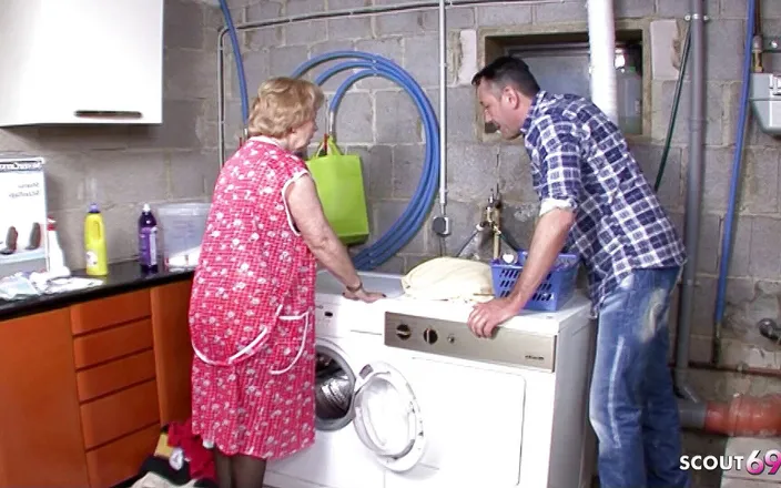 Full porn collection: Grandma seduces caretaker in the basement and gets cumshot
