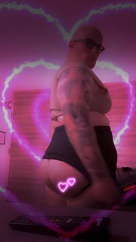Perfect Preop TS Riding Monster Cock