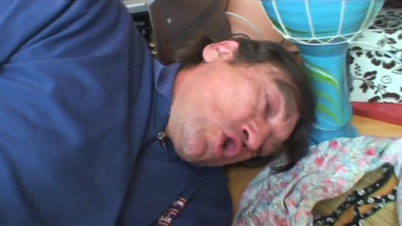 My porn family: Young girl catches her step-oncle watching a porn movie and...