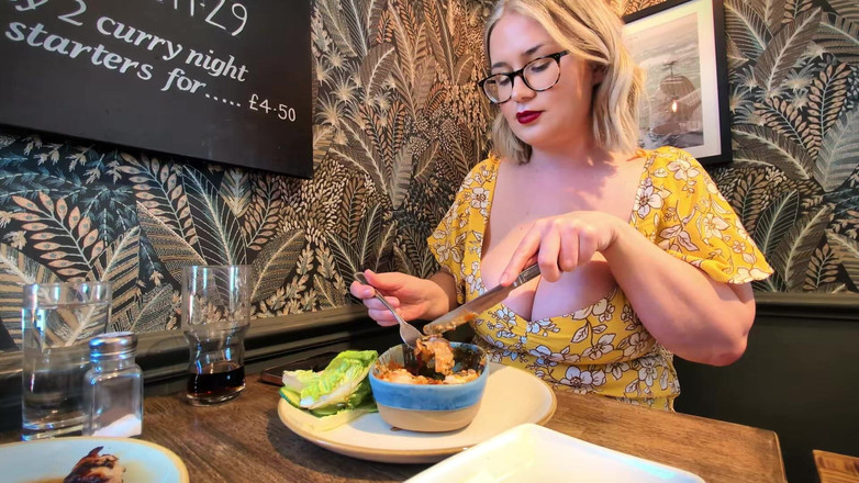 JessieHH: Diner met stiefmoeder Sfw gratis