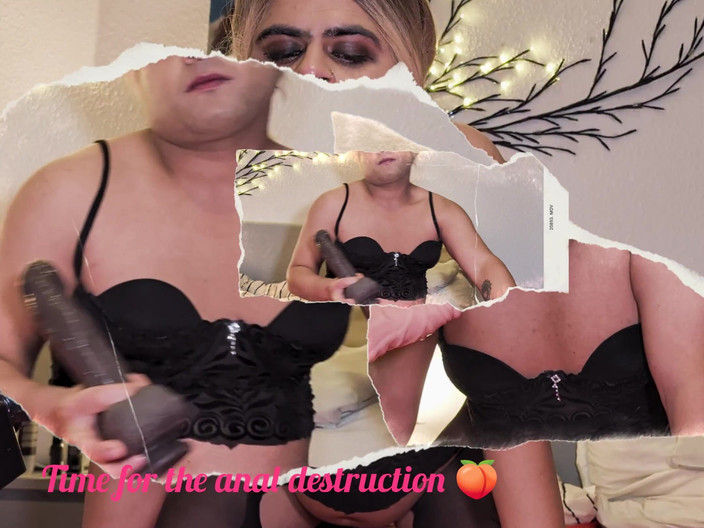 Femme Sandy: Sissy Puppy antrenament de futai cu mașina de futut adânc în...