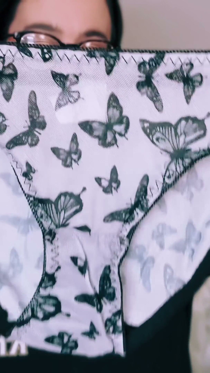 ElizabethsLingerie: Lingerie, essai pour des filles pulpeuses