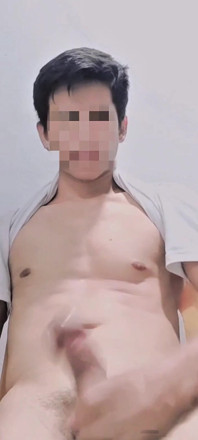 Jakol Habang Wala Bang Tao.mp4