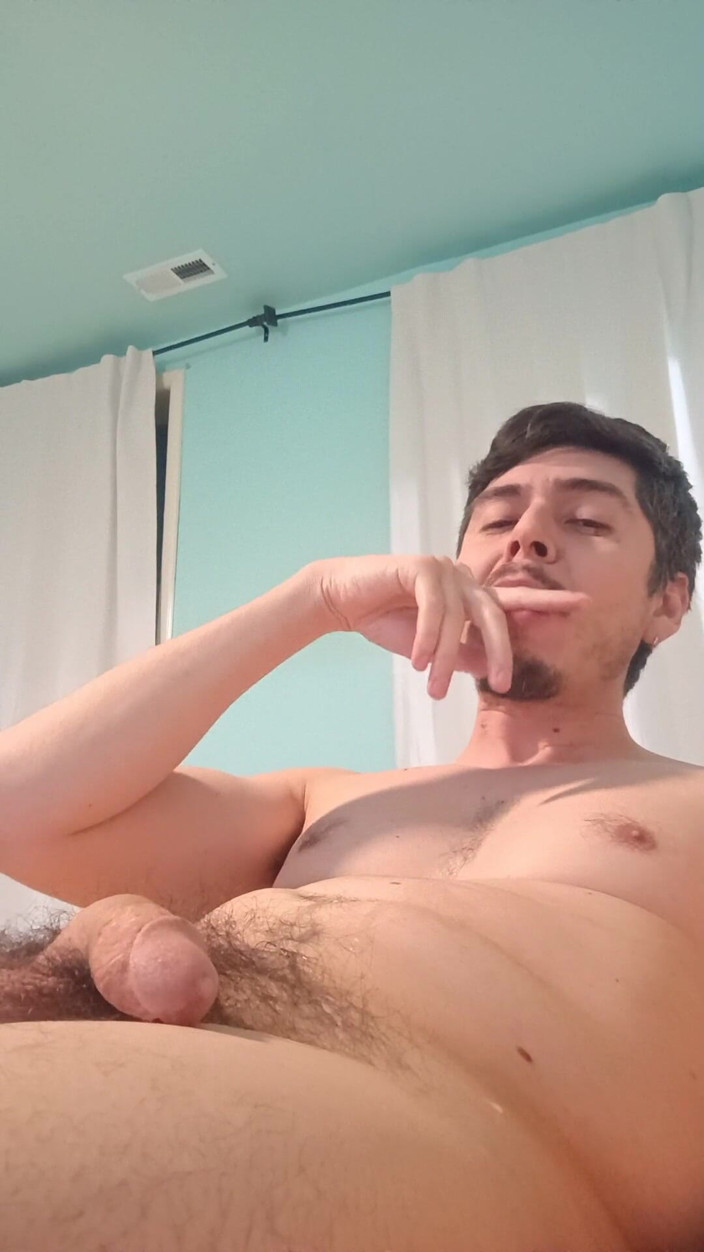 TabascoJake: Hombre guapo se corre y devora corrida gruesa